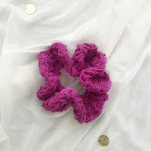 Load image into Gallery viewer, Sari Scrunchy